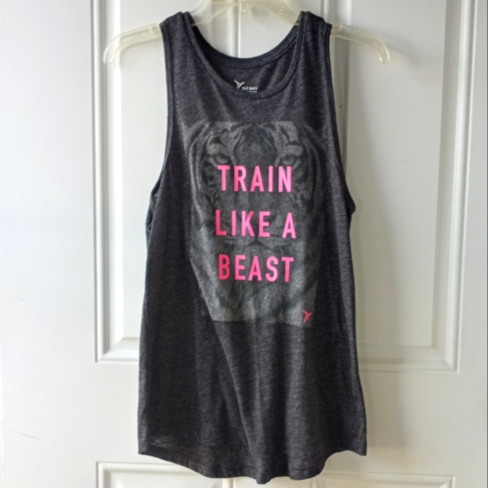 🌺Old Navy active tank top🌺